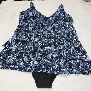 Jaclyn Smith bathing suit